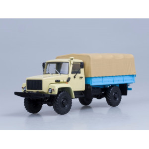 Модель вантажівки ГАЗ-33081 4х4 (двиг. Д-245.7 Diesel Turbo) бортовий з тентом (бежевий) | Автоісторія