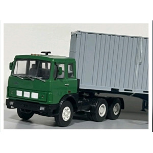 Модель вантажівки Сідельний тягач МАЗ-6422 із напівпричепом МАЗ-938920 | Автоісторія