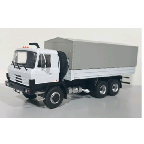 Модель вантажівки Самоскид Tatra-815 V26 | Автоісторія