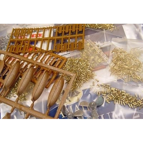 RMS TITANIC комплект для збирання моделі 1:250 | Amati