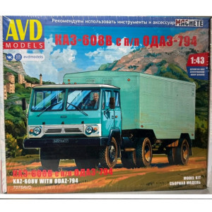 Вантажівка КАЗ-608В з н/п ОДАЗ-794 | Модель збірна 1:43 | AVD Models