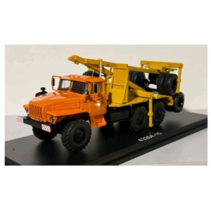 Модель Лісовоз Урал 43204-10 з причепом-роспуском | SSM Жовтогарячий