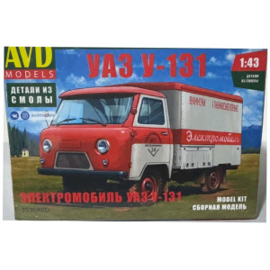 Збірна модель УАЗ У-131 в масштабі 1:43 | AVD Models