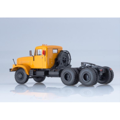Модель вантажівки КрАЗ-258Б Сідельний тягач 1969-1977 (жовтий) | Наш Автопром