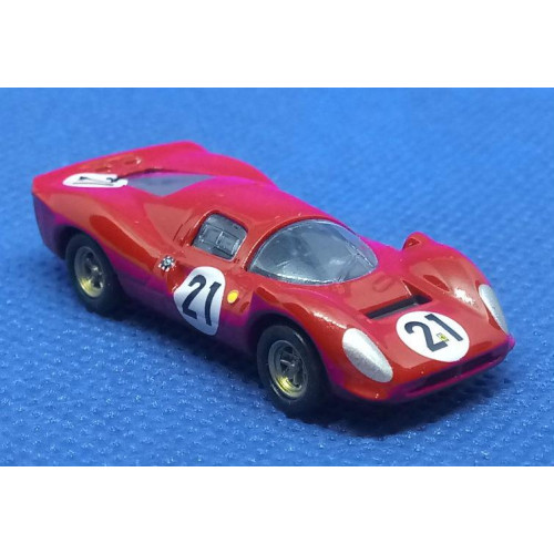 Модель Ferrari micro cars 330 P4 в масштабі 1:100 (червоний)