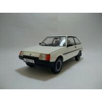 Легендарні Автомобілі №35 ЗАЗ-1102 Таврія | колекційна Модель 1:24 | Hachett