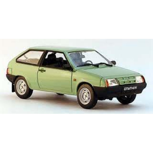 Автолегенди №21 ВАЗ-2108 "Спутник" світло-зелений | Колекційна модель 1:43 | DeAgostini